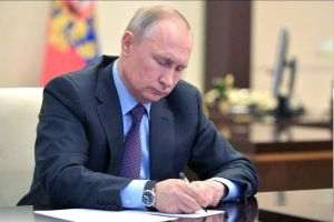 Reuters: Ruşii din diaspora votează în ultima zi a alegerilor parlamentare, ca formă de protest moral